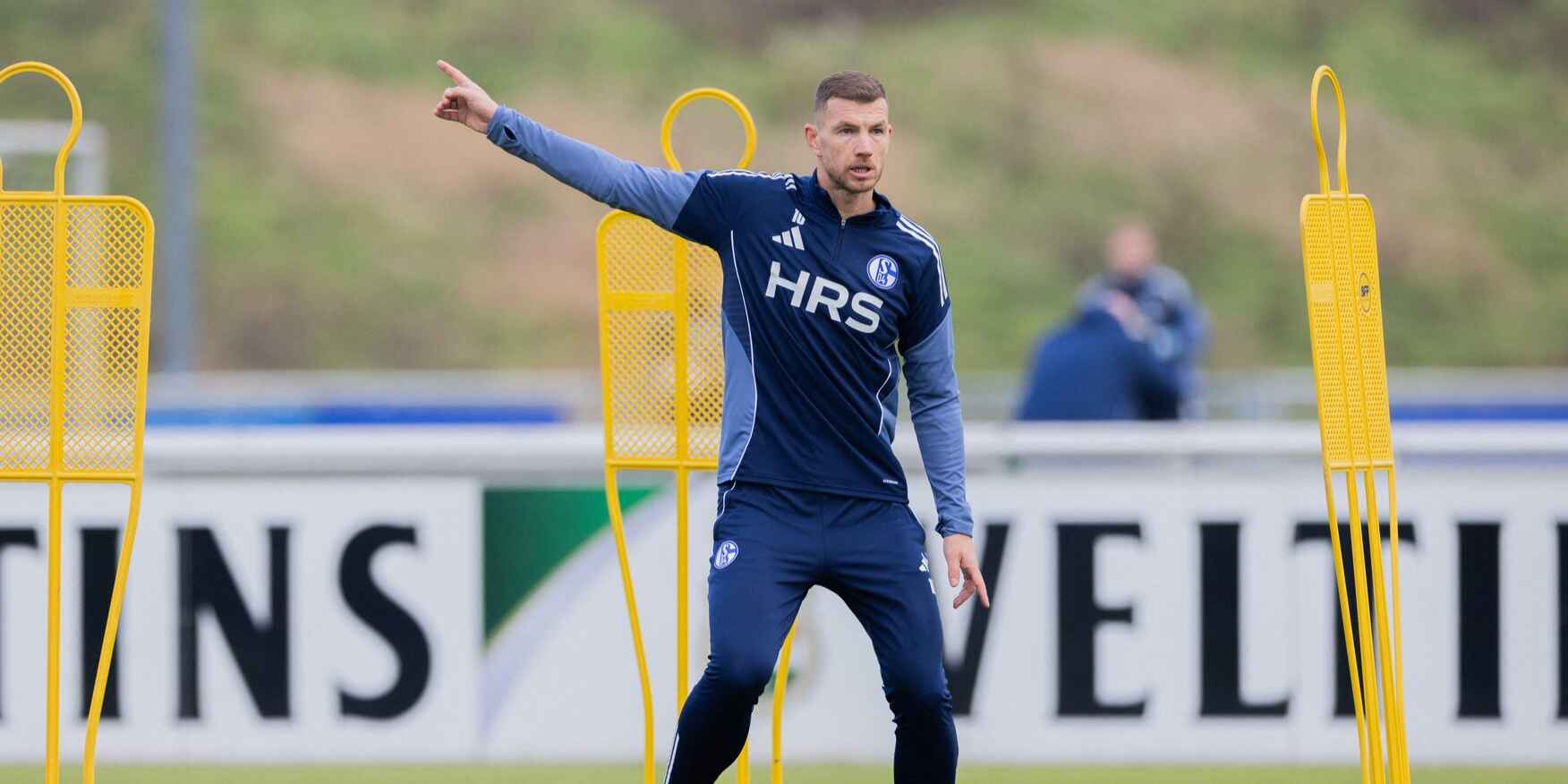Edin Dzeko beim Training