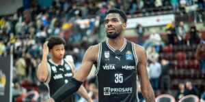 Demarcus Marquette Demonia und Ejiofor Onu