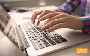 Bewertungskriterien – Journalist bei der Recherche