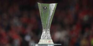 Der Europa League Pokal