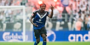Joel Agyekum bei einem Testspiel des HSV