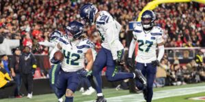 Spieler der Seattle Seahawks feiern einen Touchdown
