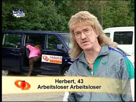 Klicke auf die Grafik für eine vergrößerte Ansicht

Name: hqdefault.jpg
Ansichten: 35
Größe: 22,8 KB
ID: 4790530